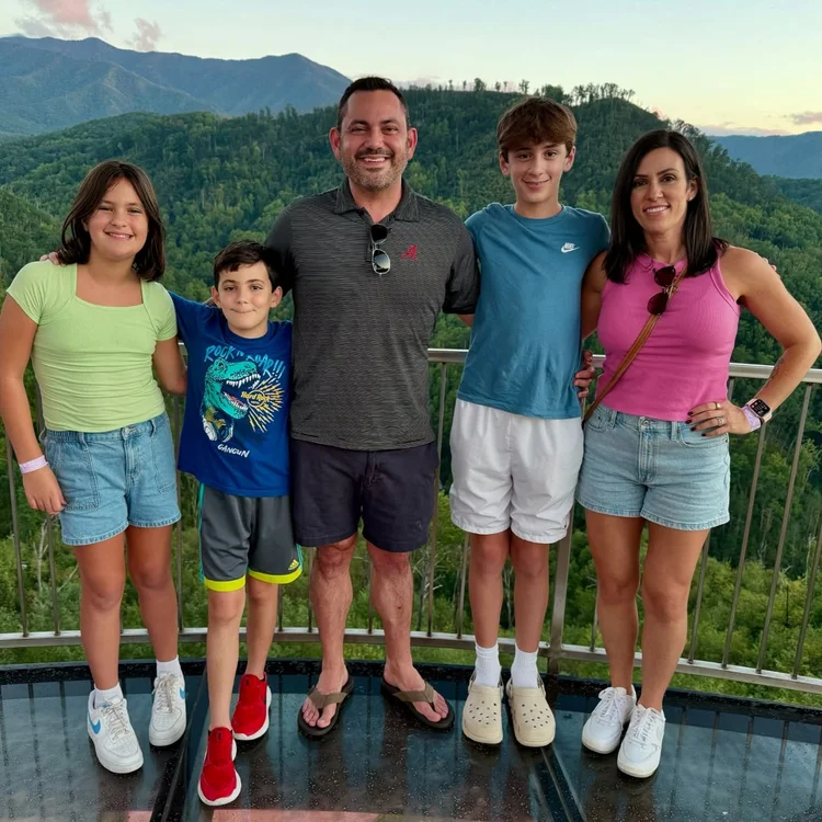 The Puckett family - Joseph, Lauren, Raegan, Grayson, and Hudson